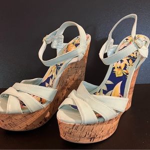 Charlotte Russe size 8 wedge Sandals